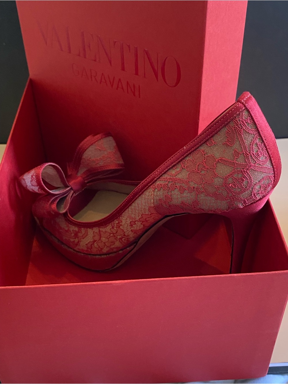 Valentino Authentic Burgundy Floral Couture Bow Lace Peep Toe Platform Pumps